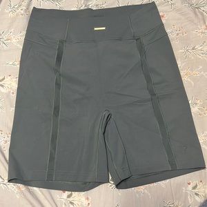 Whitney Simmons Gymshark